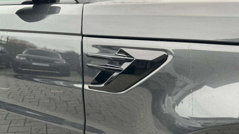 Land Rover Range Rover Sport 3.0 D300 Autobiography Dynamic 5dr Auto Diesel Estate